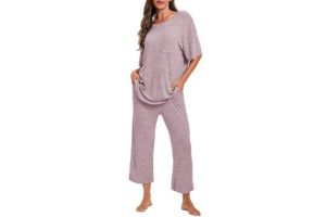 Famulily Womens Soft Oversized Short Sleeve Top