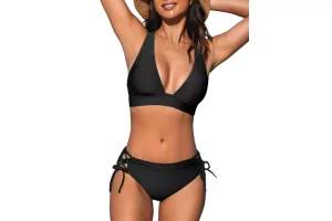 RRP £40.38 CUPSHE Women's Bikini Sets V Neck Crisscross Back Low CUPSHE Women's Bikini Sets V Neck Crisscross Back Low